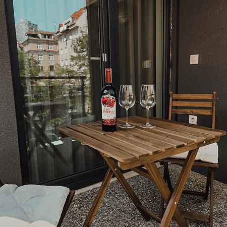 Elegant Escape Apartment II - City Centre Bratislava Buitenkant foto